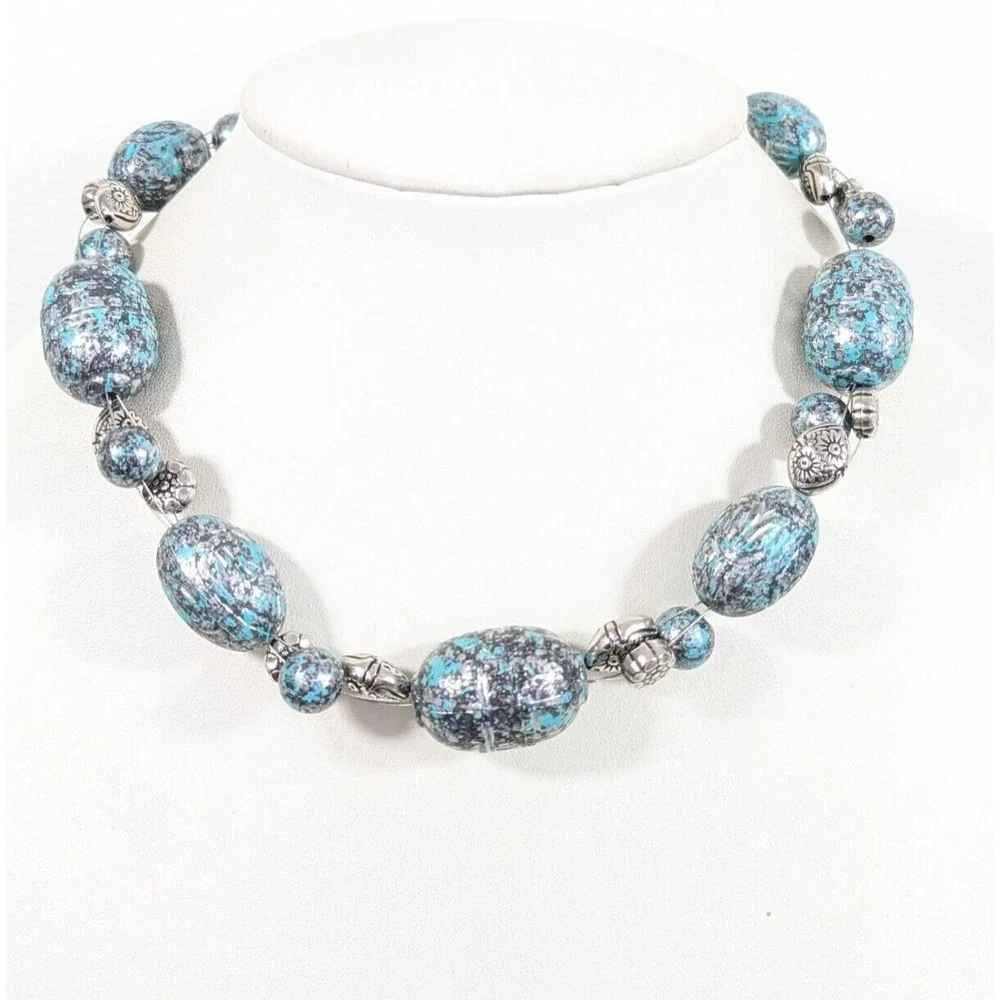 Retro Western Faux Patina Blue Silver tone Carved Style Bead Chunky Necklace 20